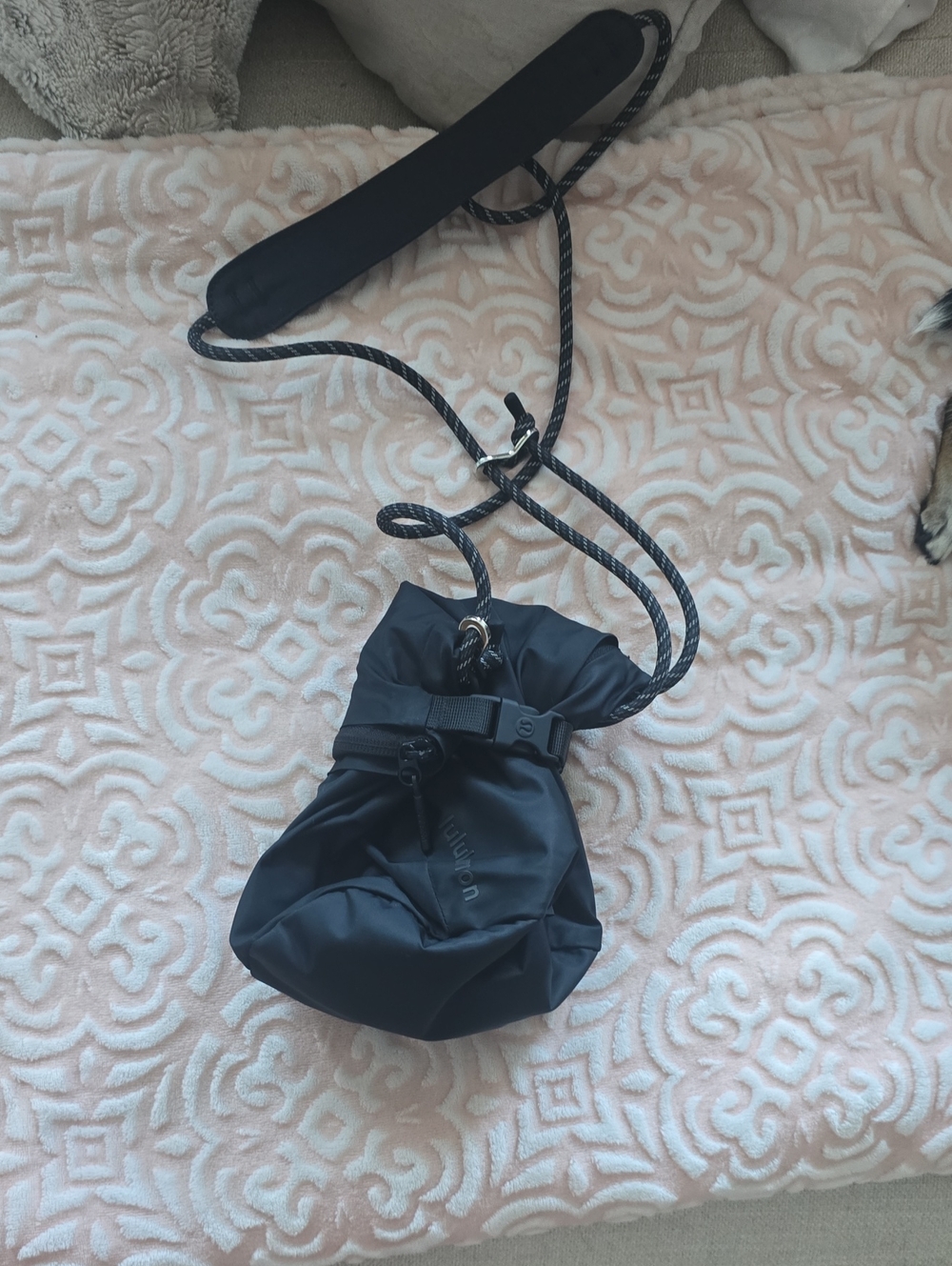 Black Lululemon Drawstring Crossbody Bag -